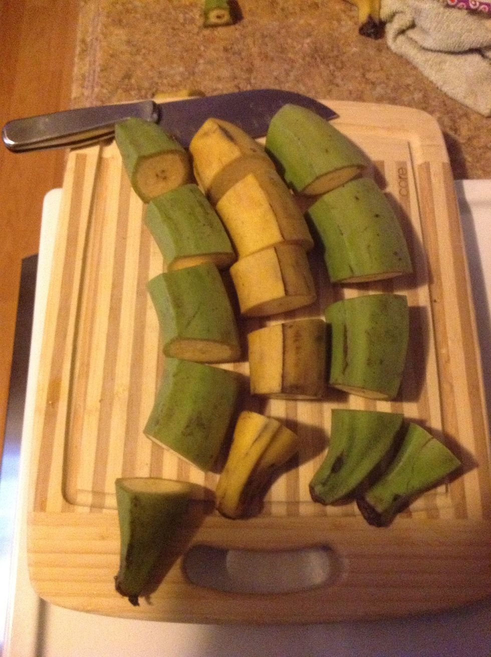 Cut your plantains