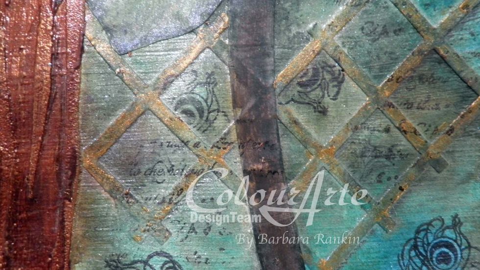 Dab Emperor's Gold Radiant Gel over the paper lattice die cuts ...