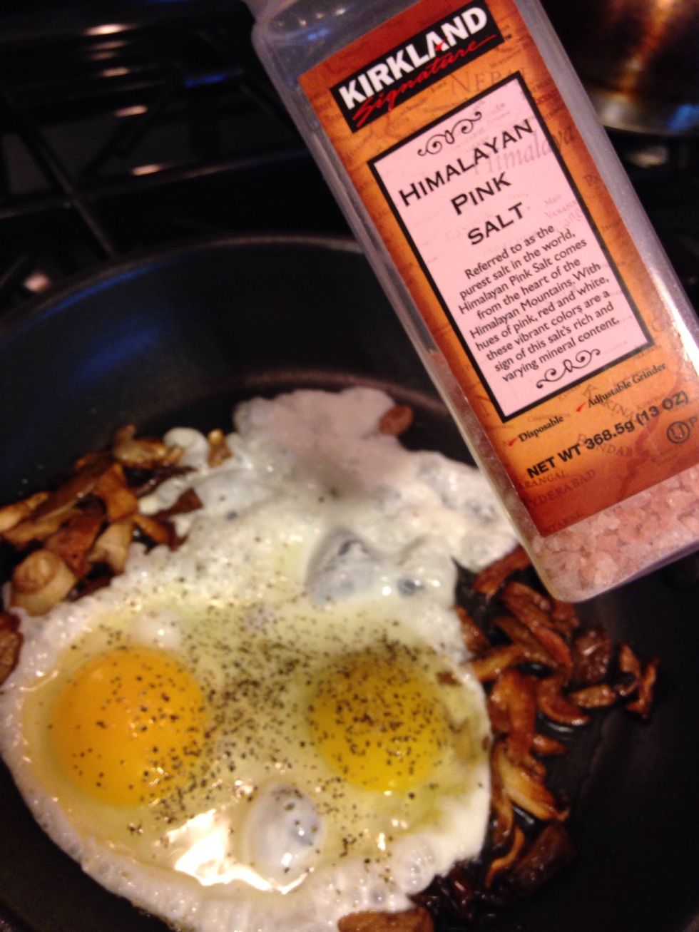 Dash of Himalayan Sea Salt. Great source of 60 essential minerals.