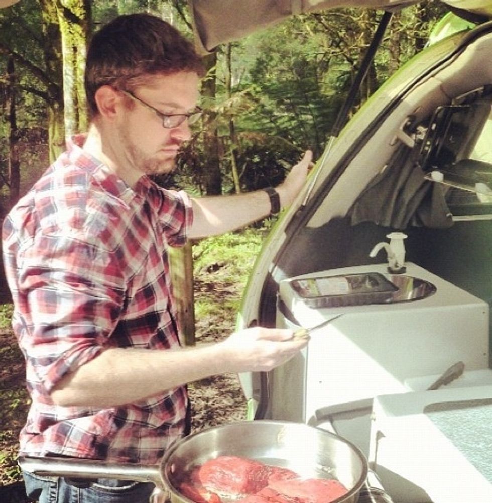 Day 0: Make sure your campervan provides you with proper features to be self reliant for the whole trip aka a sink, a battery powered cooler/esky or fridge, and a cook top.
