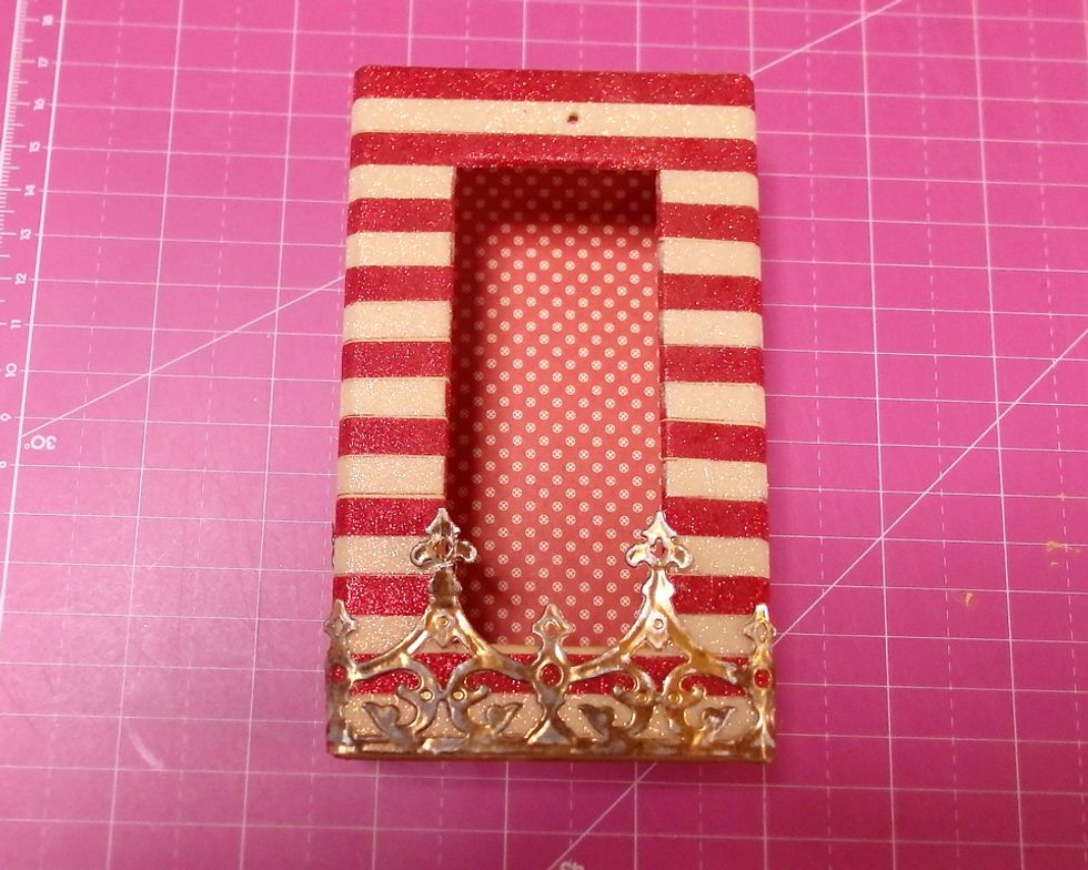 decorate like this plus Wreaths