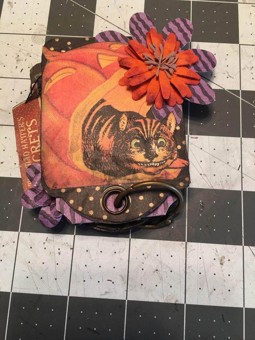 Decorate the backside of your tag pages too. Just make sure that the images added are in the right direction or the direction that you want them to be.