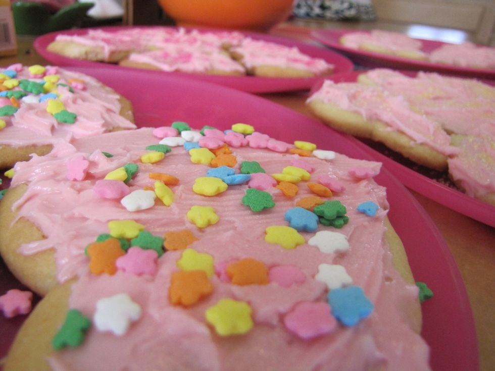 Decorate the cookies with sprinkles, or leave them plain, whatever you so desire!