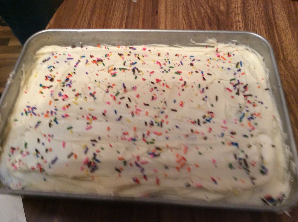 Decorate this step is also optional you can decorate your cake with sprinkles in different patterns and colors and words you can do what ever you want but make shure its edible