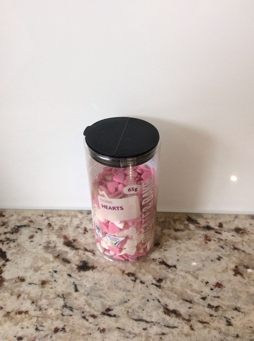 Decorate with sprinkles of your choice while macarons are still wet (2-3 minutes)