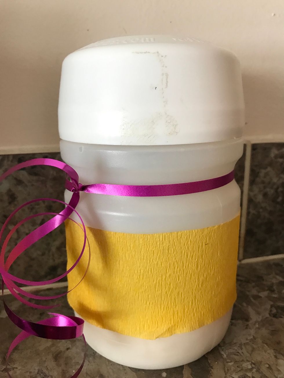 Decorate your container and give it as a gift!