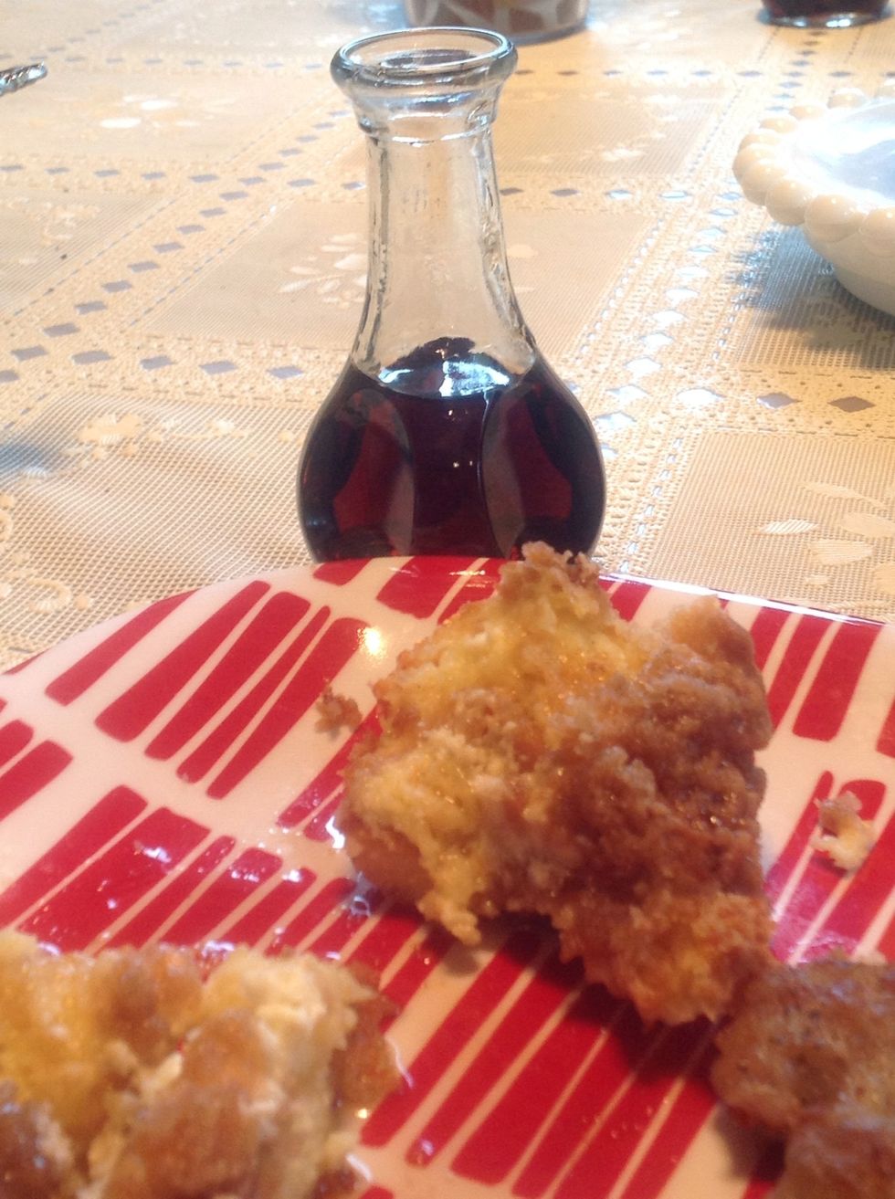 Delicious with French toast casseroles, pancakes, waffles.