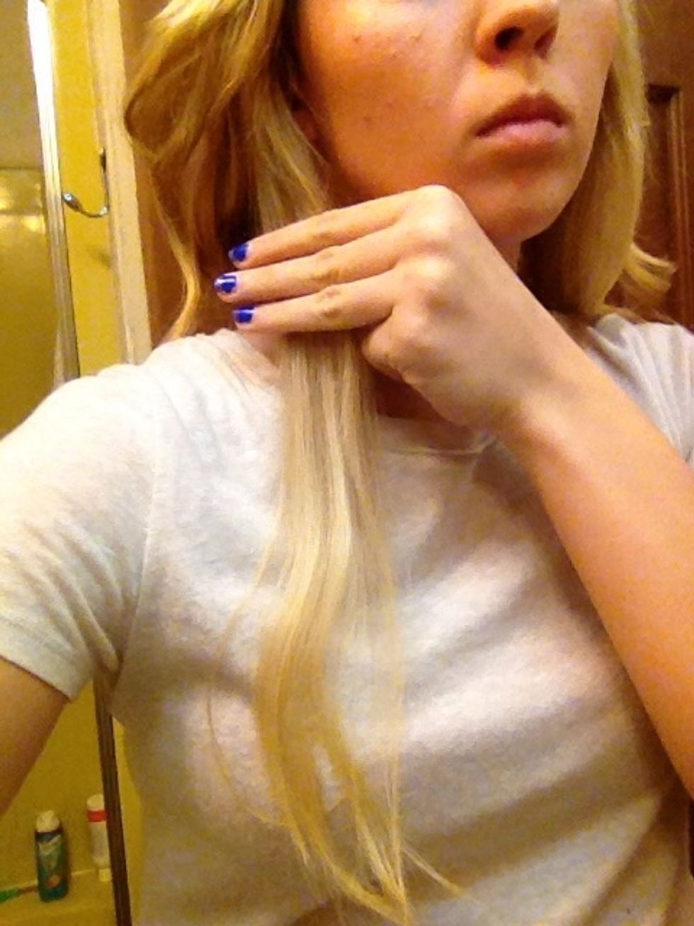 Depending on how big you want the curl you can use three fingers to make it bigger.