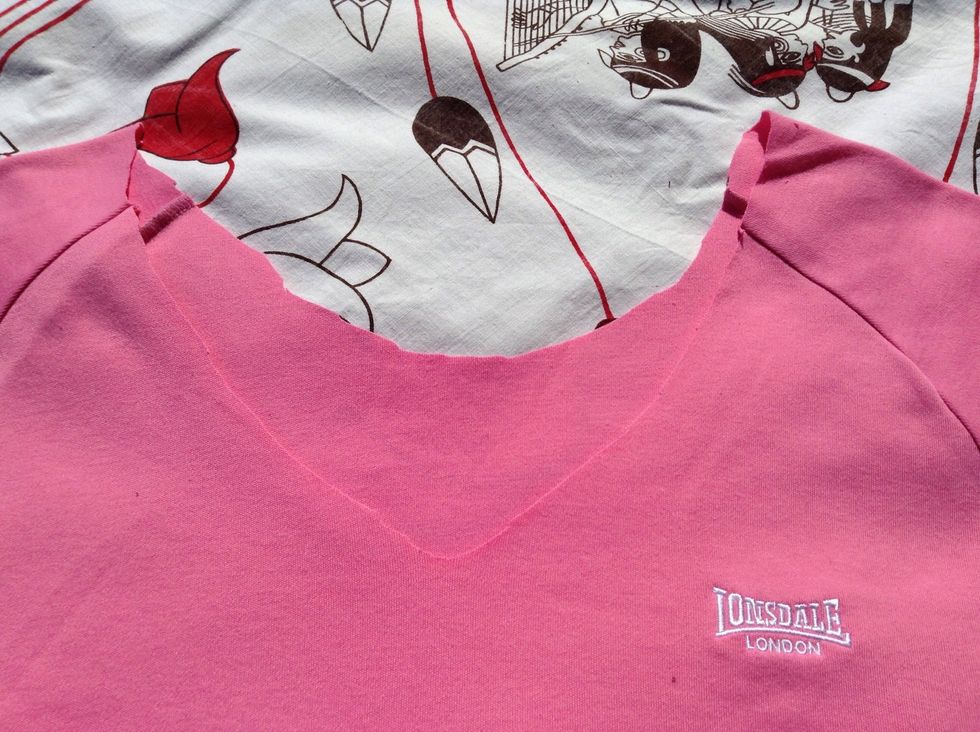 Depending on how large you want your bag opening to be, you can cut a bit more off like I did here.