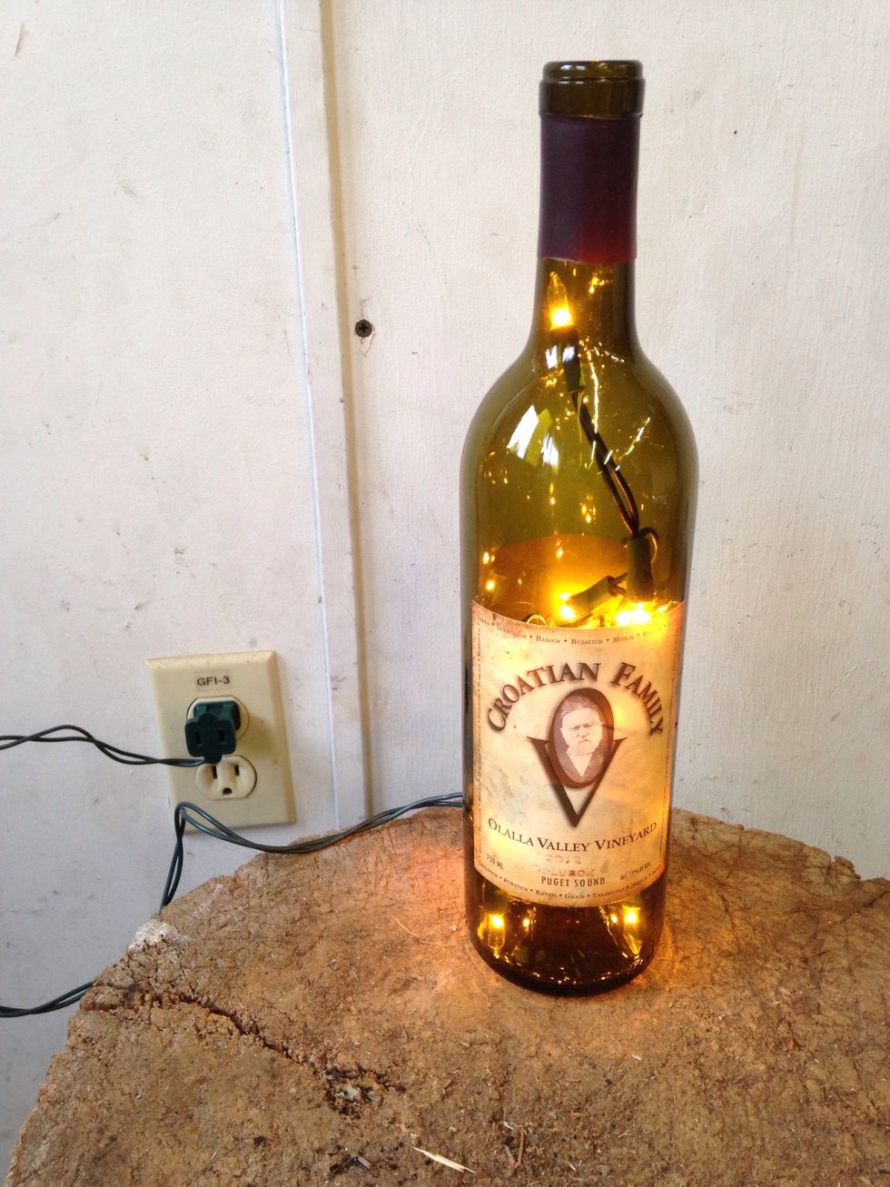 Depending on the bottle you selected, the lights will illuminate the label.