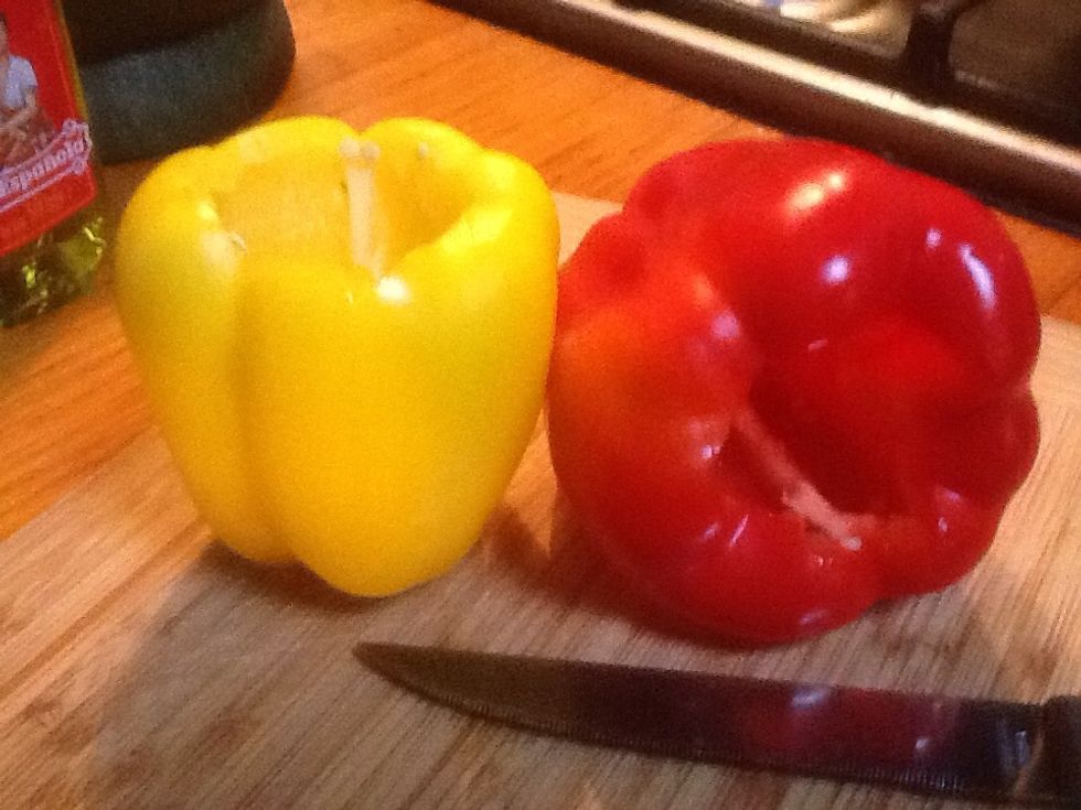 Deseed the capsicum