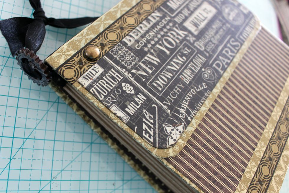 Detail of the metal stud..