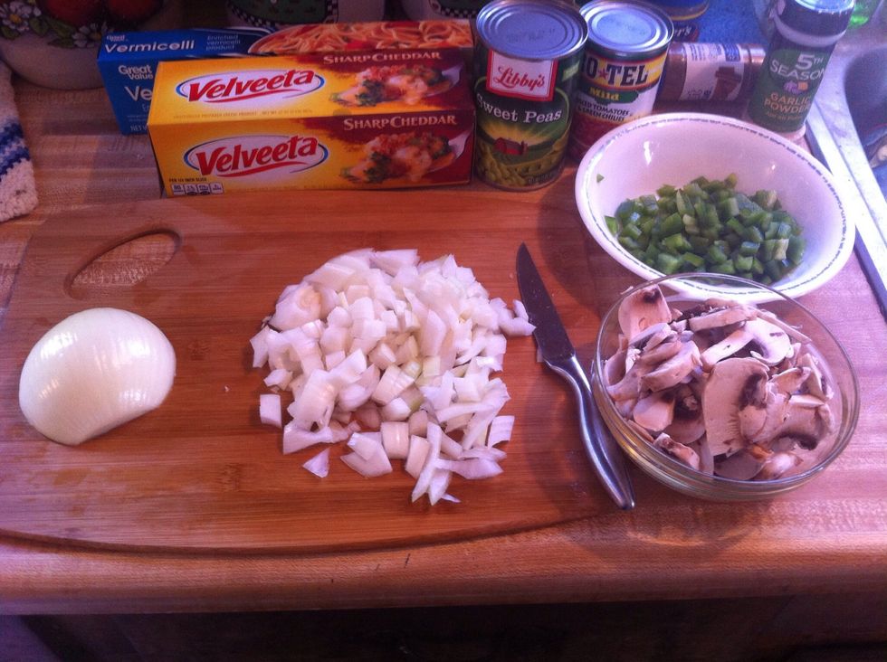 Dice onion; set aside