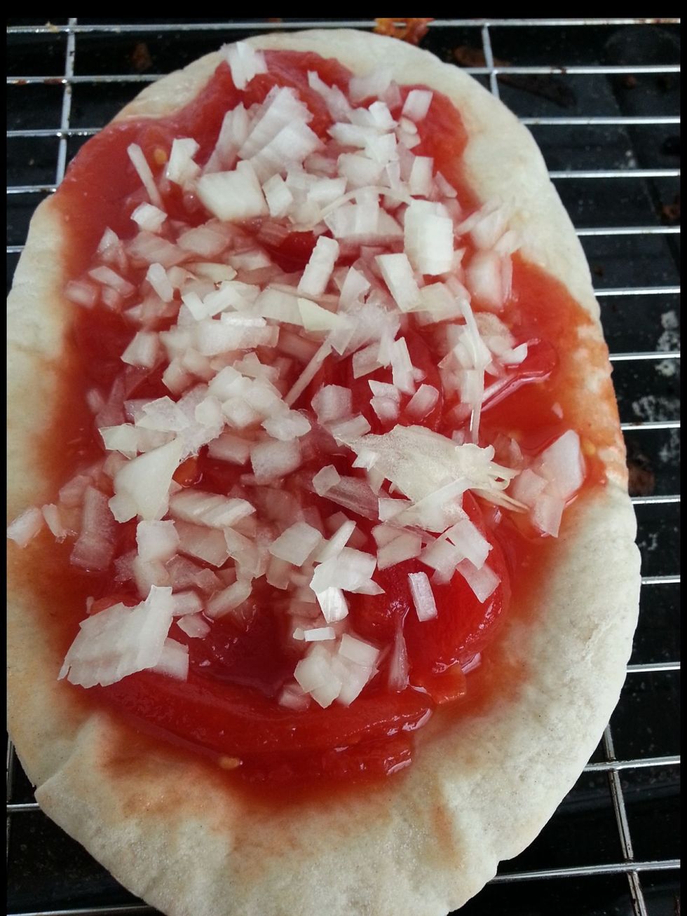 Dice the onions and spread it on top