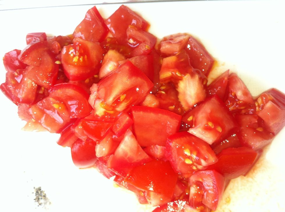 Dice the tomatoes