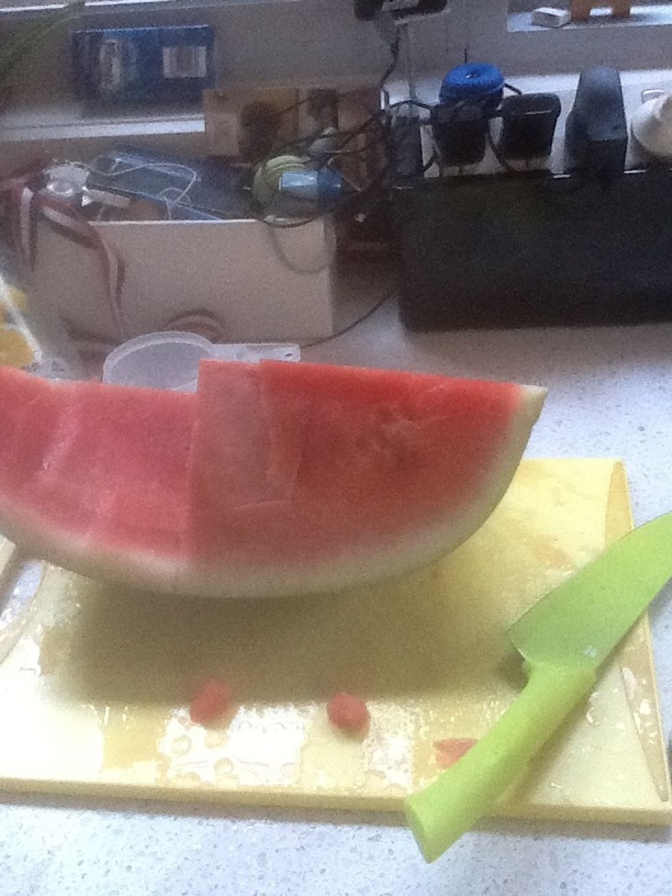 Dice your fresh watermelon