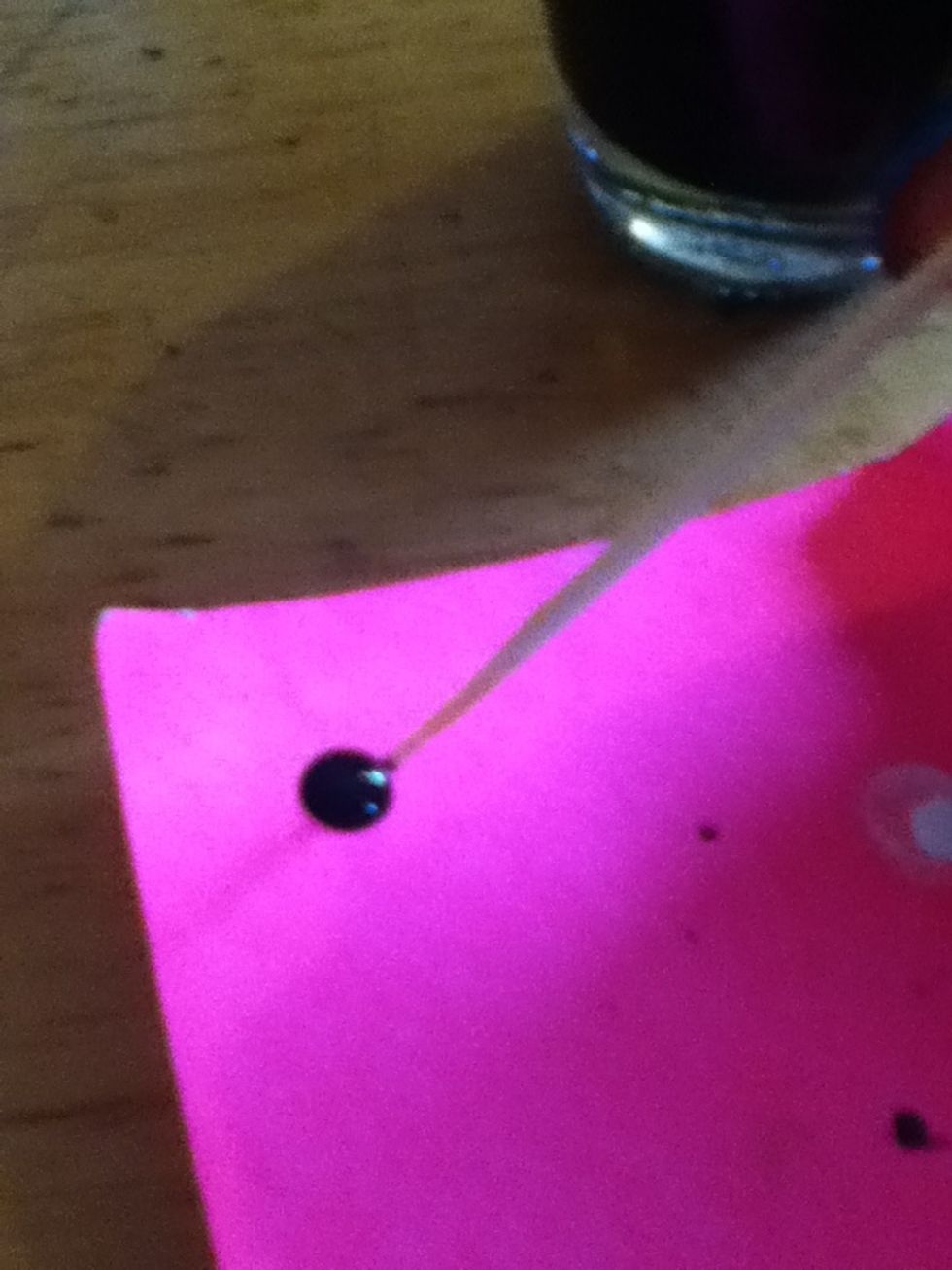 Did toothpick in black polish