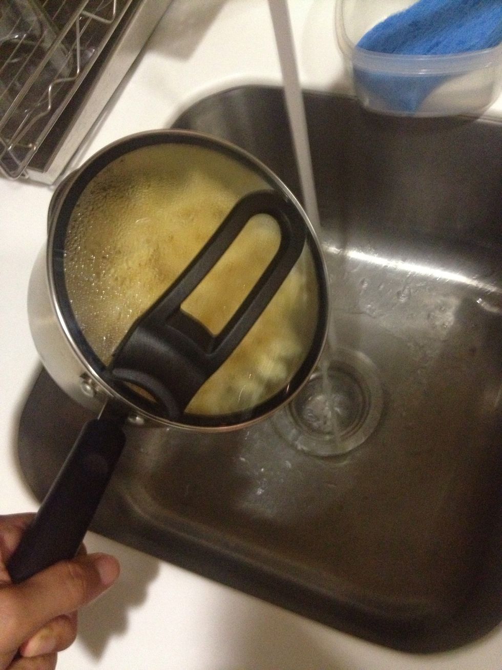 Discard the water, make sure you have your tab running while pouring. I love this pot \ud83d\ude0d