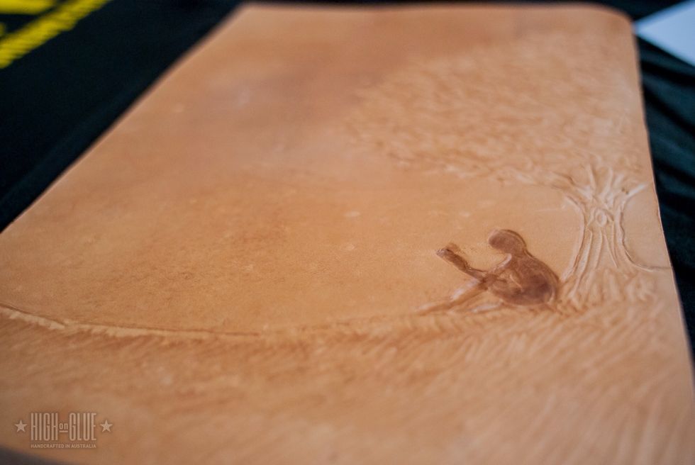 Disclaimer: I didn't use traditional techniques or the proper tools! I use a Wacom Pen (again) and any sharp or blunt object I can get my hands on to emboss the leather...