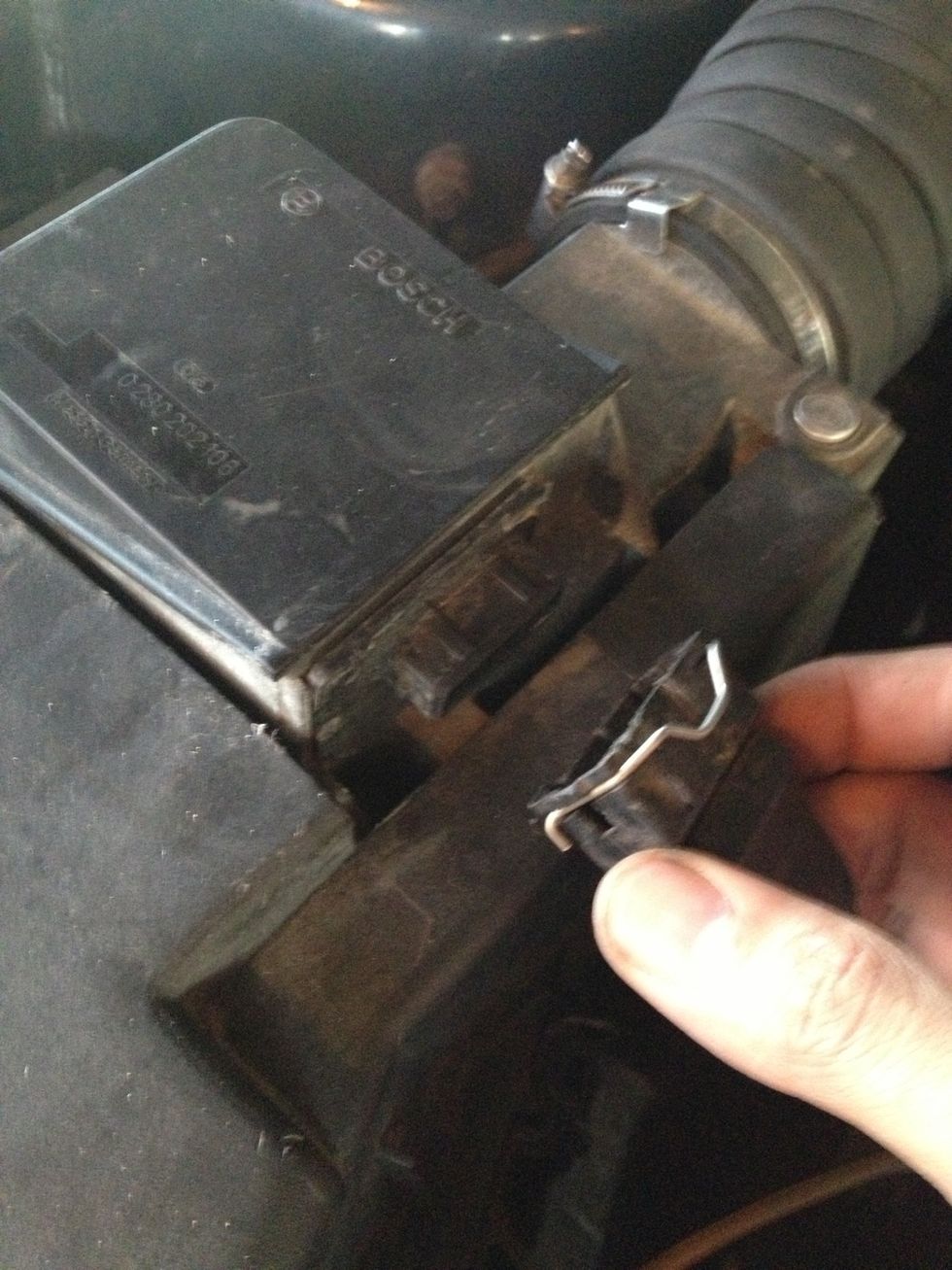 Disconnect airflow sensor