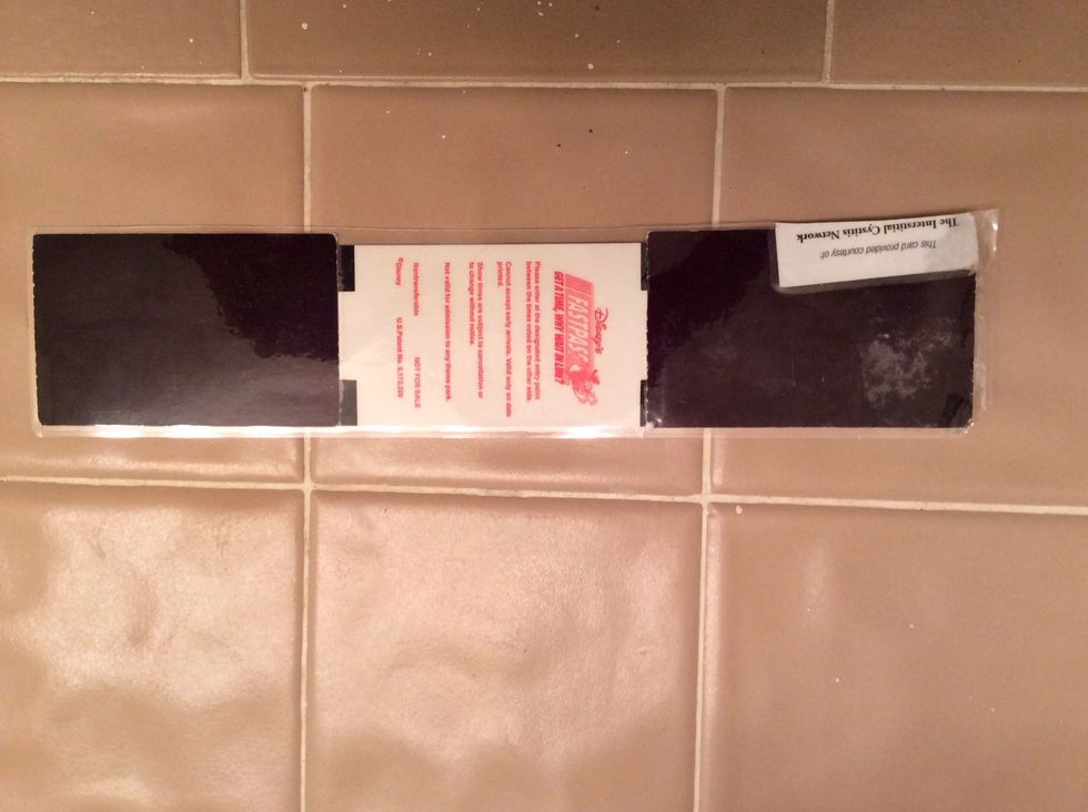 Disney tickets turned black on the back, while the Fastpass ticket turned black on the front. :( Be careful if you're laminating multiple cards/tickets in one sheave because they slide! See top right