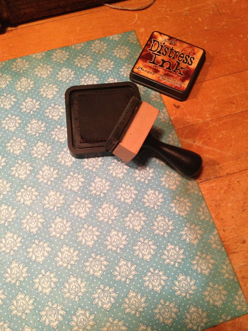 distress edges of second layer.