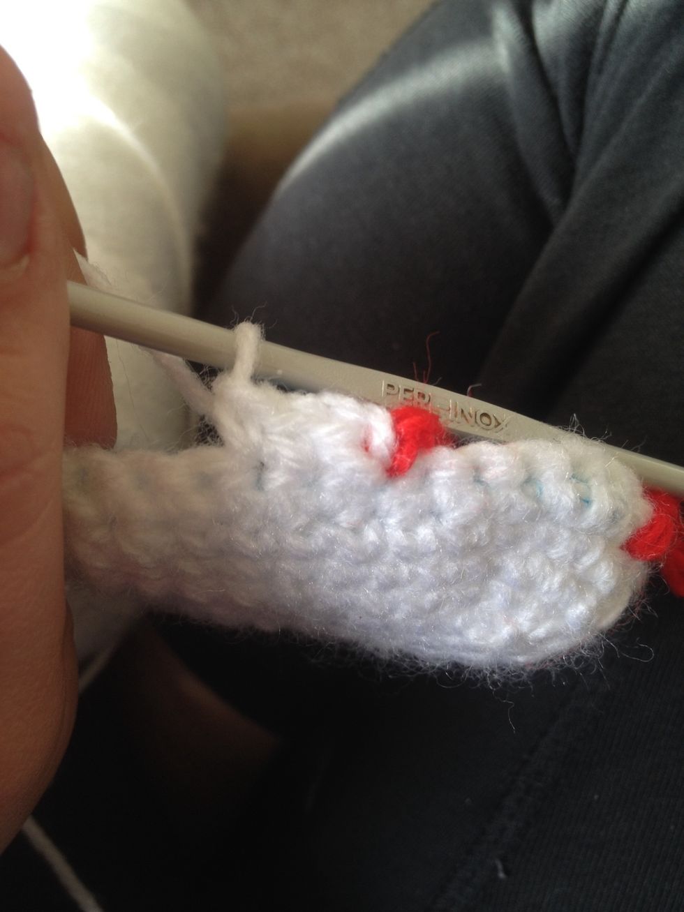 Do a single crochet in next 2 stitches