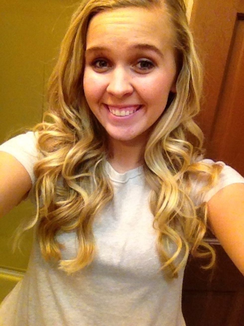 Do the rest of your head like this and you will look amazing and get a lot of compliments;)