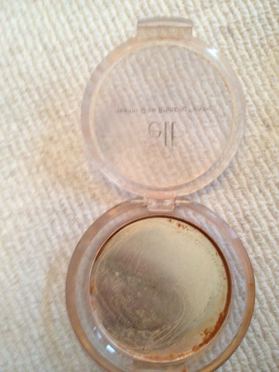 Do the same thing on the top of the container.