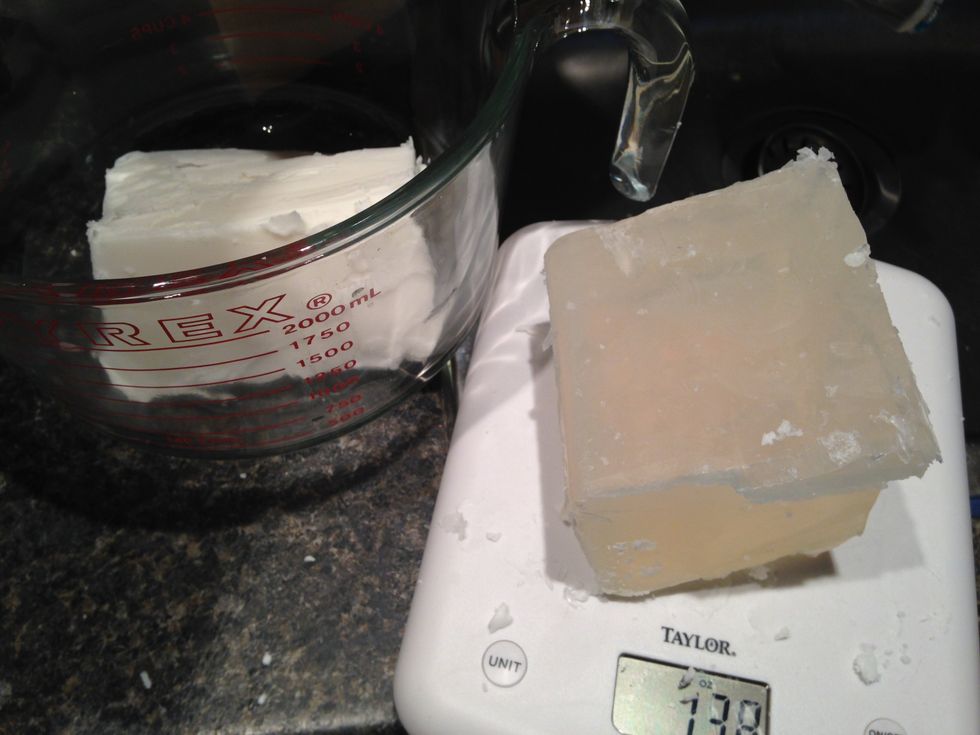Do the same with your clear soap base. Get as close to 14 ounces as possible.