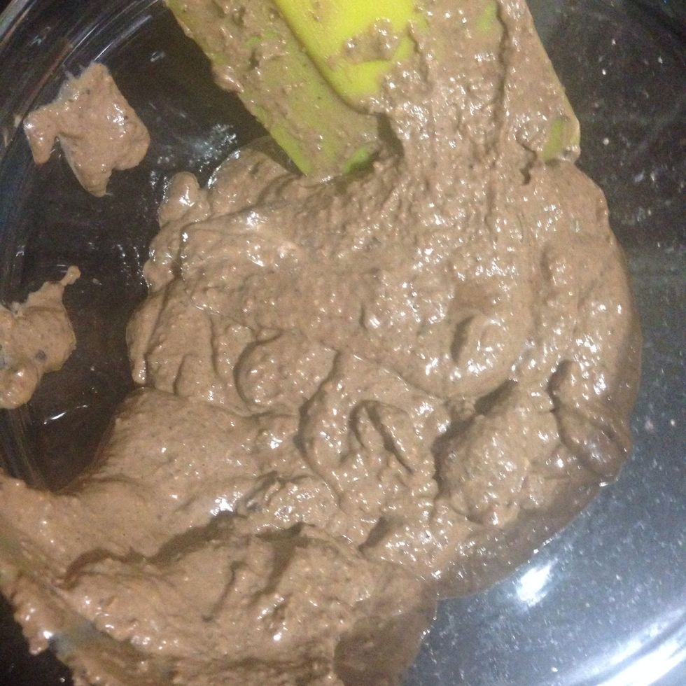 Doesn't that look lovely? Lol. I know it doesn't look appetizing here but don't worry-we will bake up these bad boys and you won't even remember this stage..