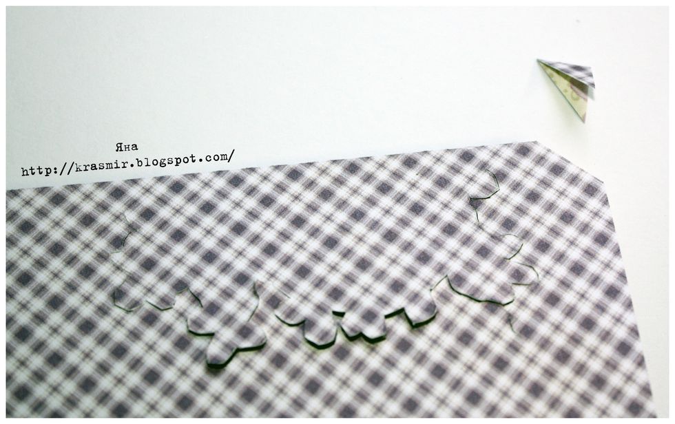 Domestic scrap paper . Size 4 1/2 * 9 1/2 inch score and fold in half. It may need to cut the corner