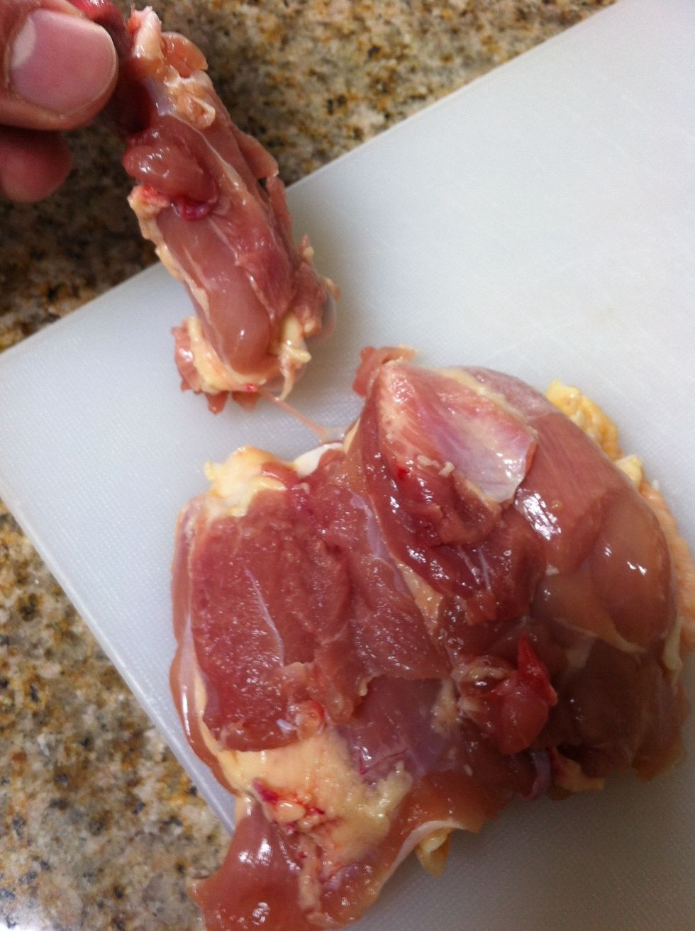 Don't forget to cut below the bone and remove that last bit of cartilage. I swear it doesn't take long, 30 seconds per thigh.