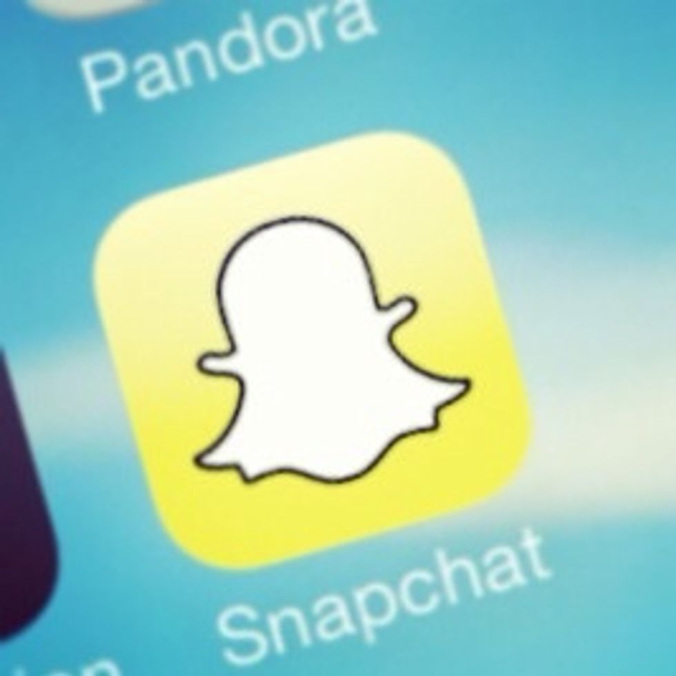 Don't forget to share your pictures with your friends on Snapchat, Instagram, or Facebook