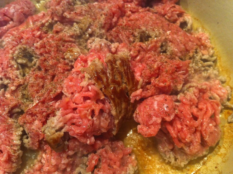 Don't touch the meat unti it creates a nice golden crust underneath. This is what gives flavor ! You need high heat to achieve this. I wouldn't recommend a non stick pan for that reason.