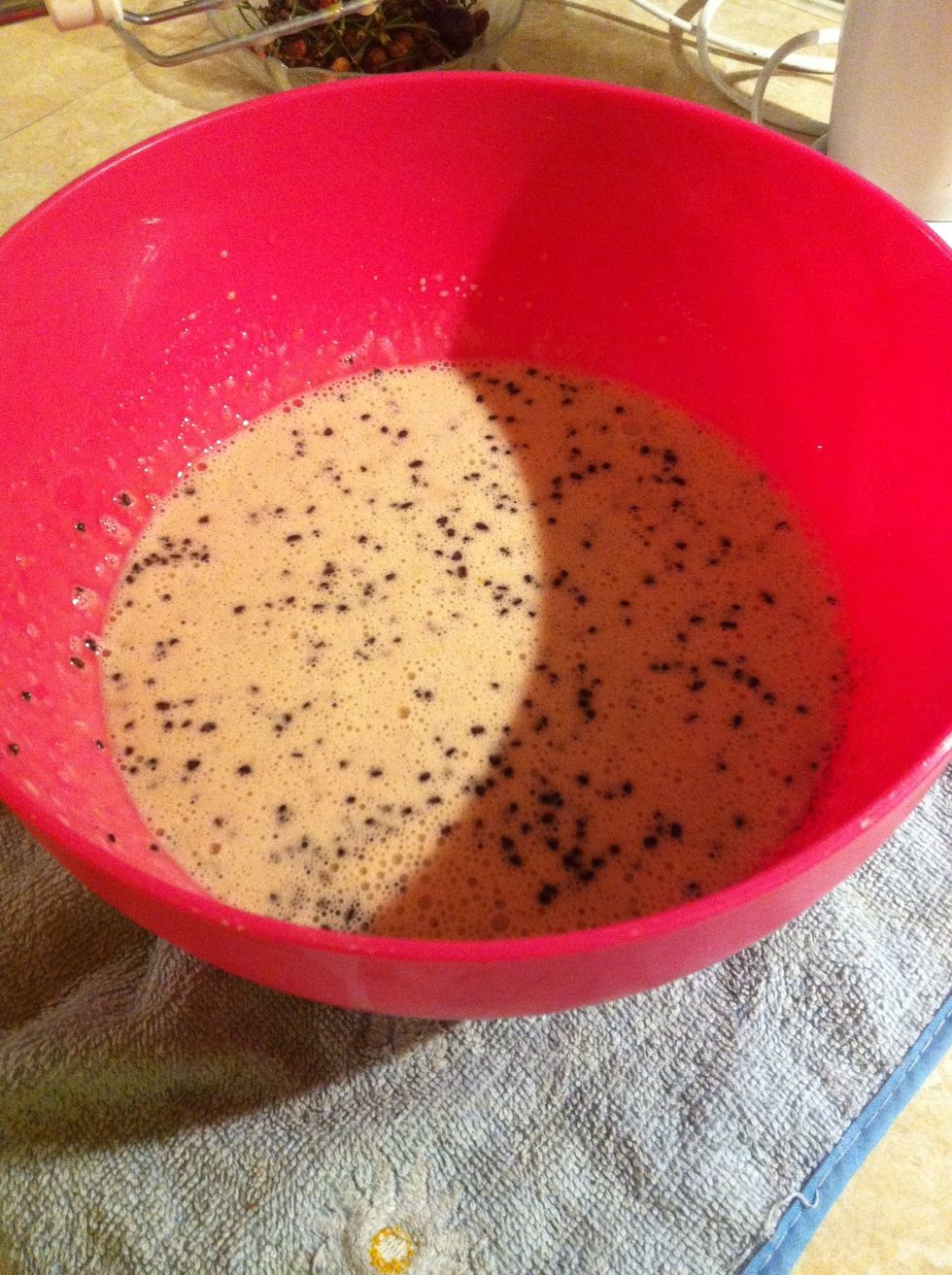 Don't worry if coffee granules didn't dissolve, they will after adding alcohol!!
