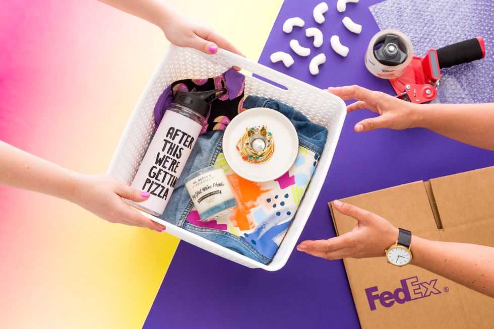 Don\u2019t worry about packing up each and every piece and just bring them to the pros at FedEx Office\u00ae and let them do what they do best \u2013 get that package in the right hands and in one beautiful piece.