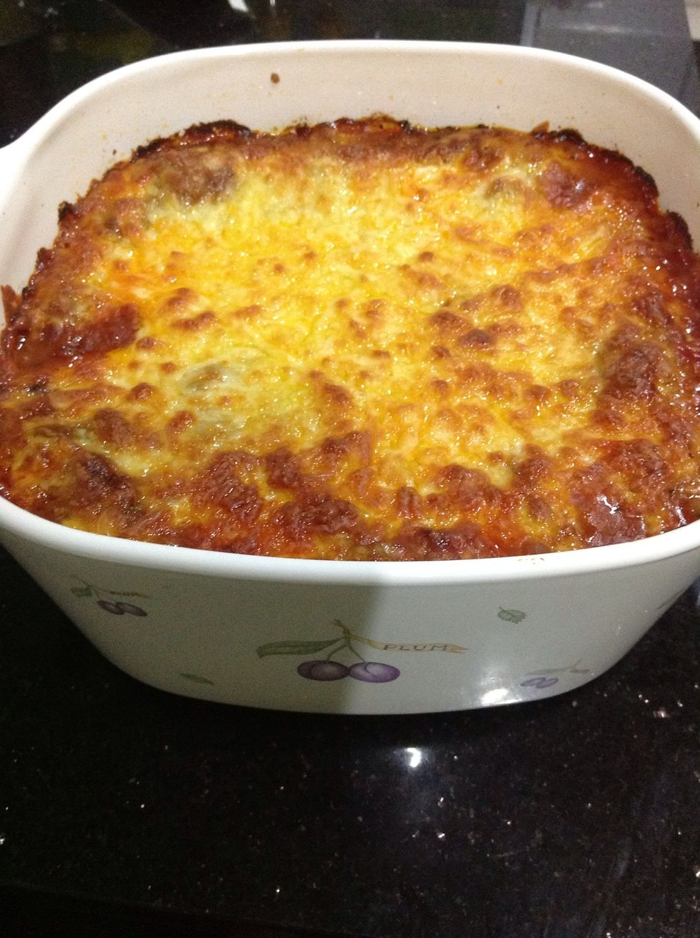 Done! Now let it cool for at least 20-30 minutes before cutting and serving!