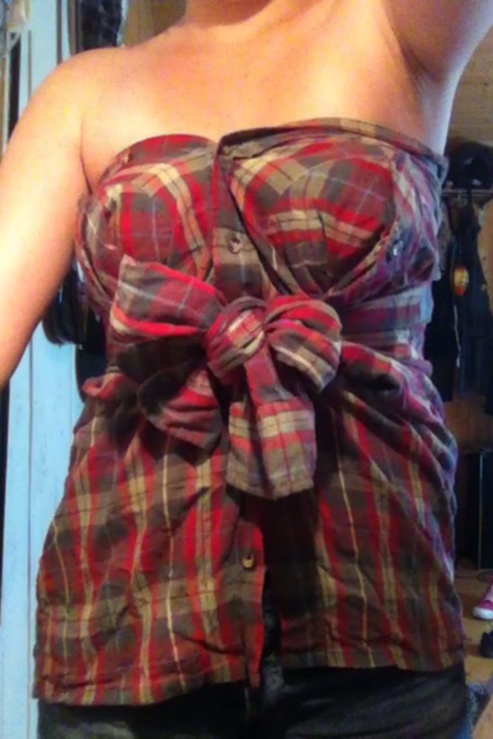 Done!! Really cute and it almost looks like some cowgirl style :)