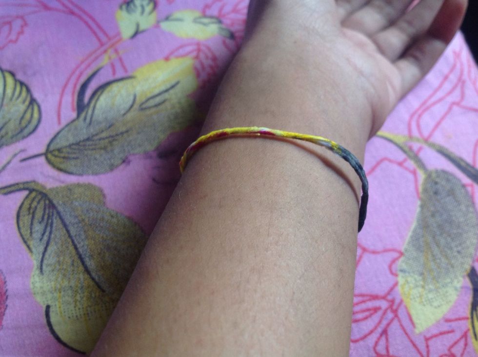 Done! Time to flaunt with this fragile yet beautiful bracelet with ebullience.