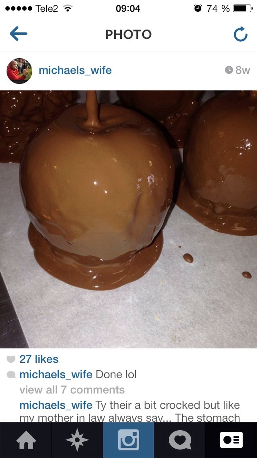Double dipped apples when done, chocolate coverd apples with Carmel and cashews/peanuts yummy!!