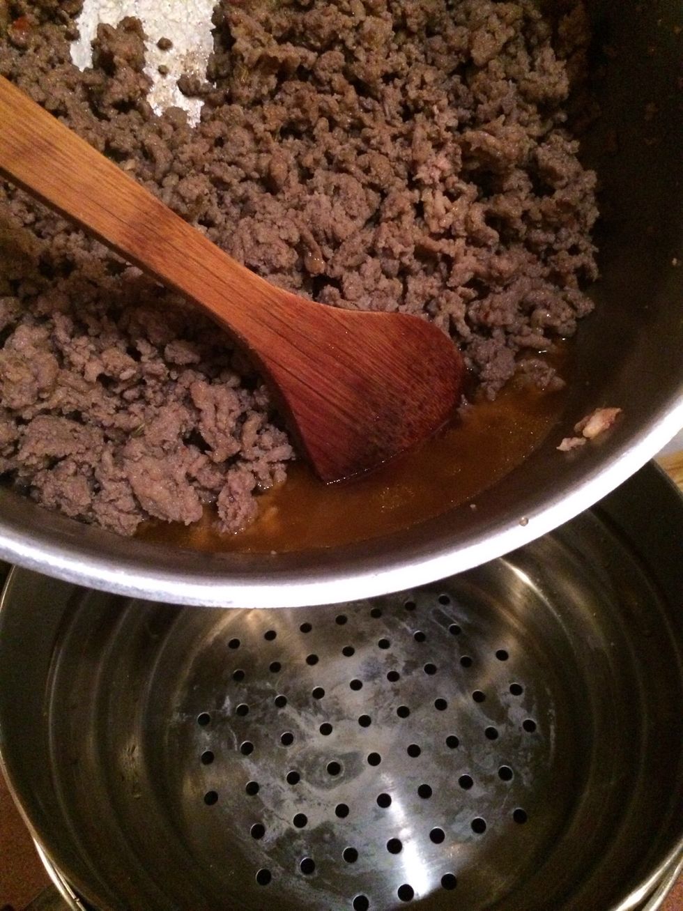 Drain cooked meat\ud83d\udc49