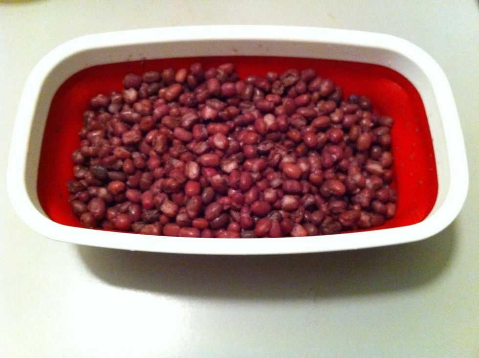 Drain the can of Adzuki beans.