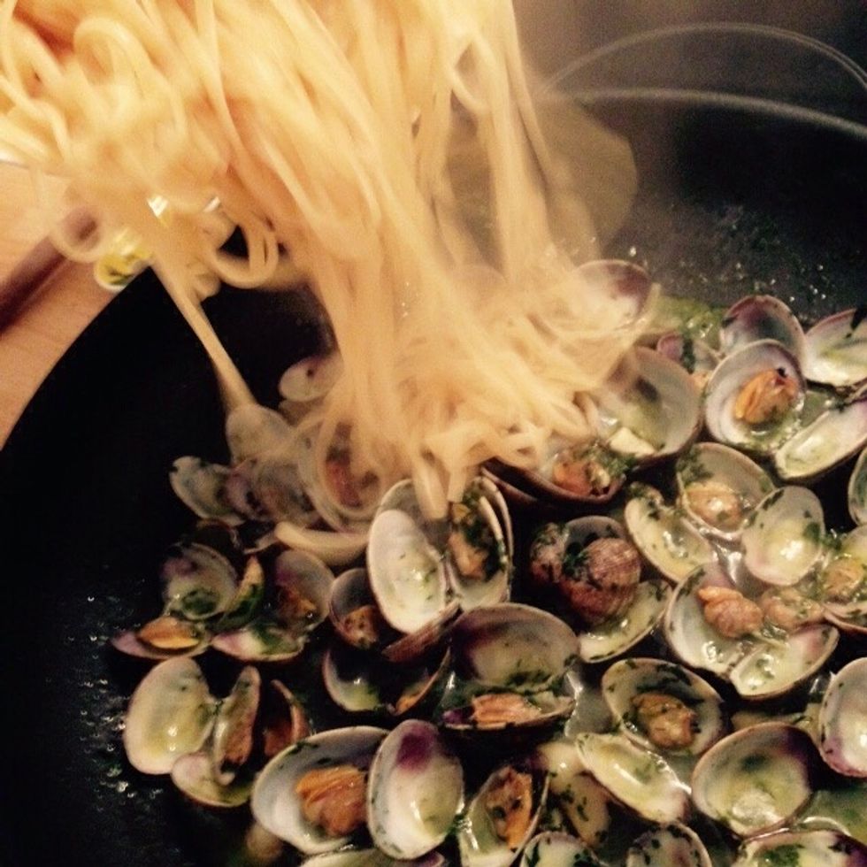 Drain the pasta and pour it in