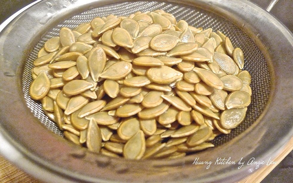 Drain the pumpkin seeds.