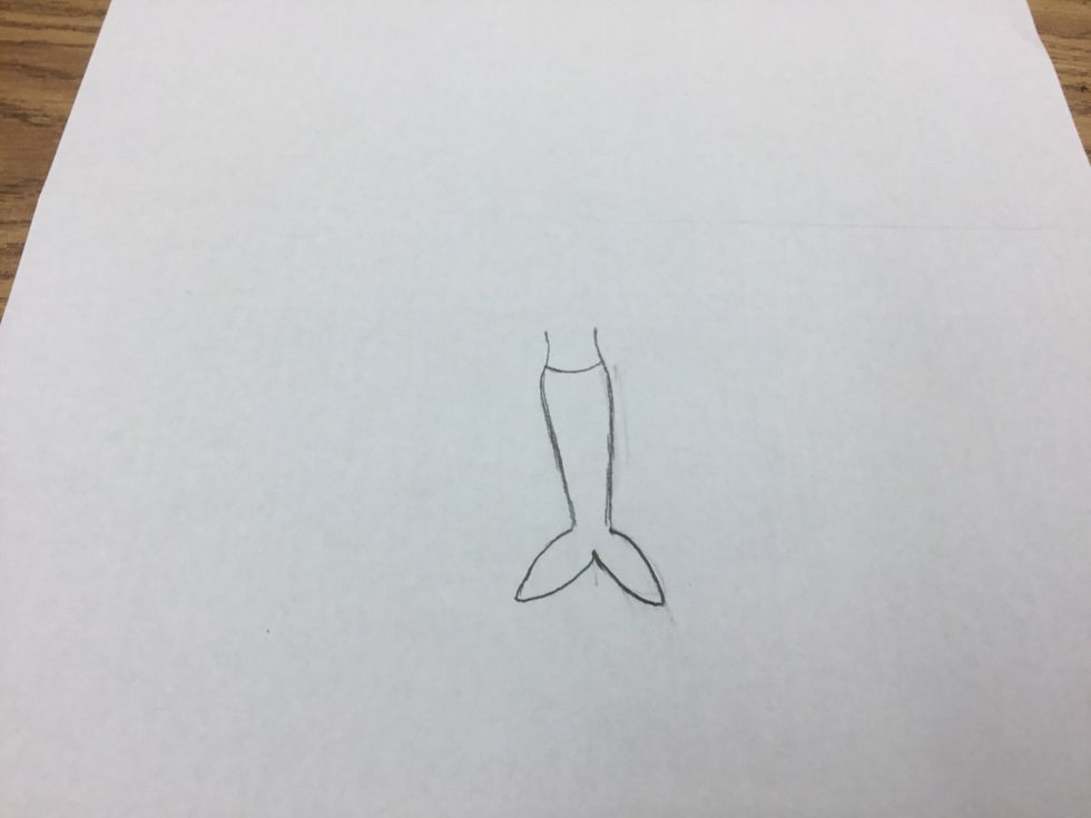 Draw a curved line to show where the tail ends