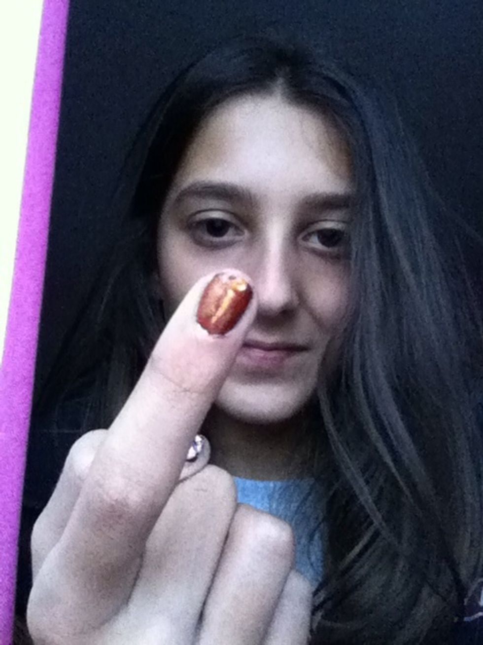 Draw a line getting from thick to thin through the middle