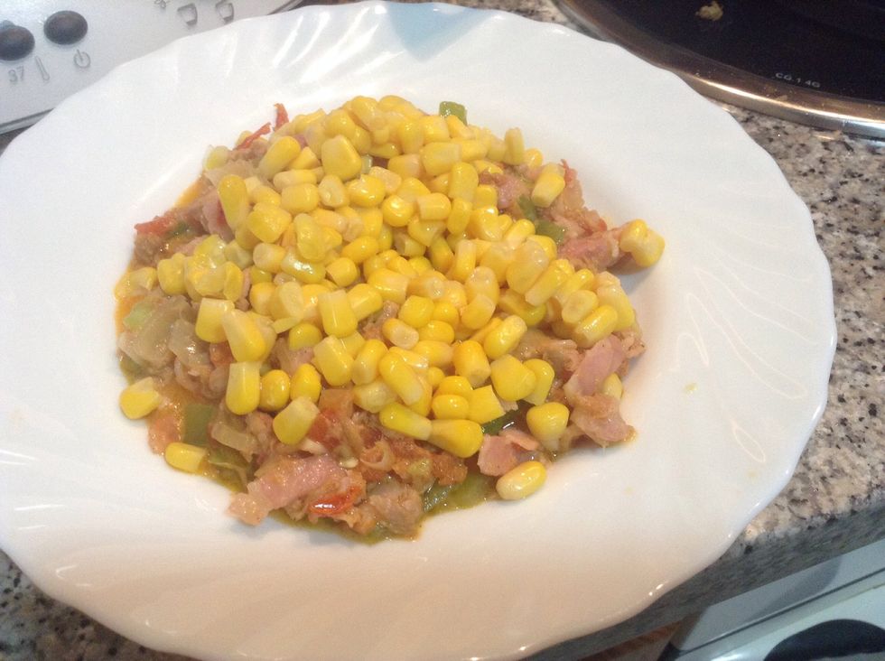 Draw all of the pan, and add the corn