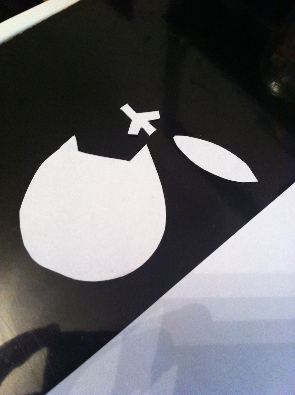 Draw and cut ( owl head + wings + legs )