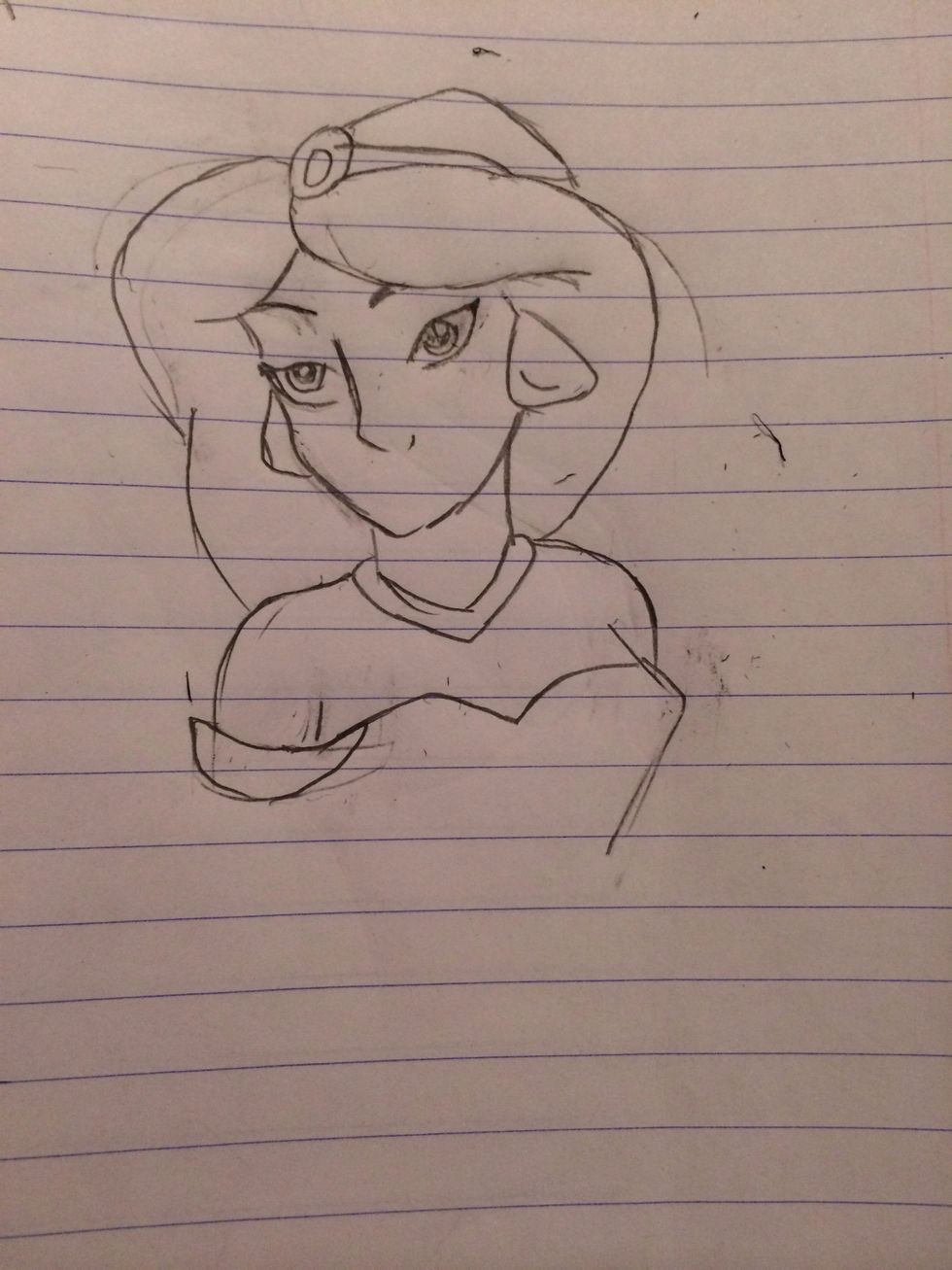 Draw her top and necklace.